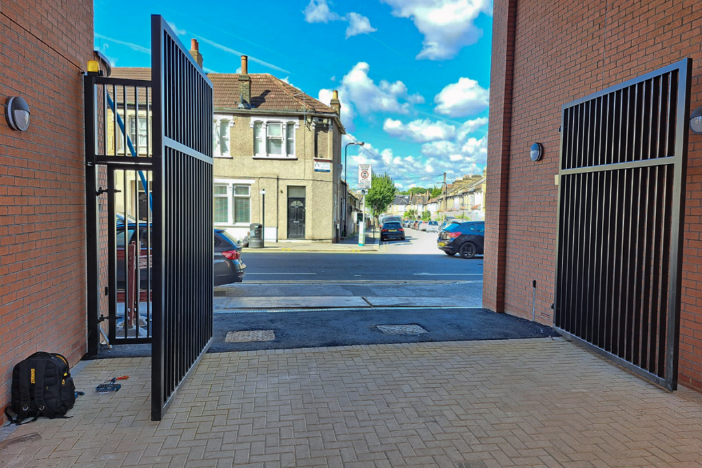 gates3