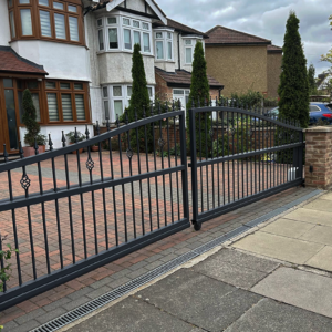 gates4